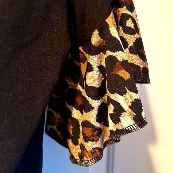 Leopard Top - Picture 7 of 8